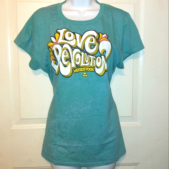 NWT*Junior's Plus Woodstock~Love Revolution Mineral Wash Tee~XXL - Picture 1 of 11